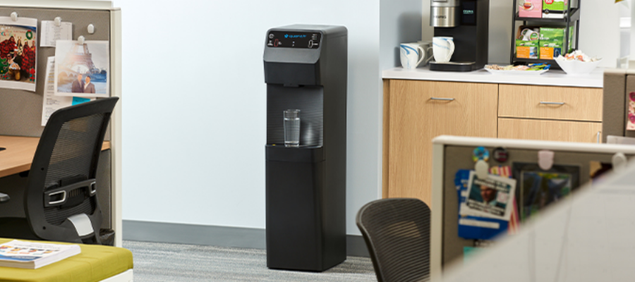 9 Ways Bottleless Water Coolers Can Save Your Business Money